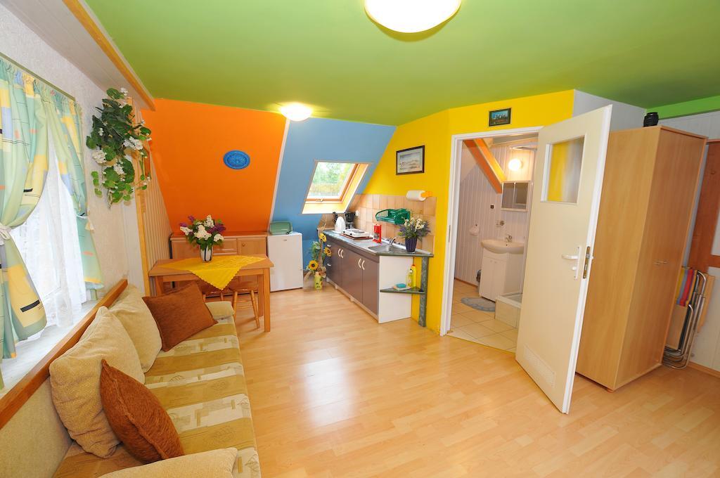Apartamento Osrodek Wczasowy Domino Bis Dźwirzyno Habitación foto